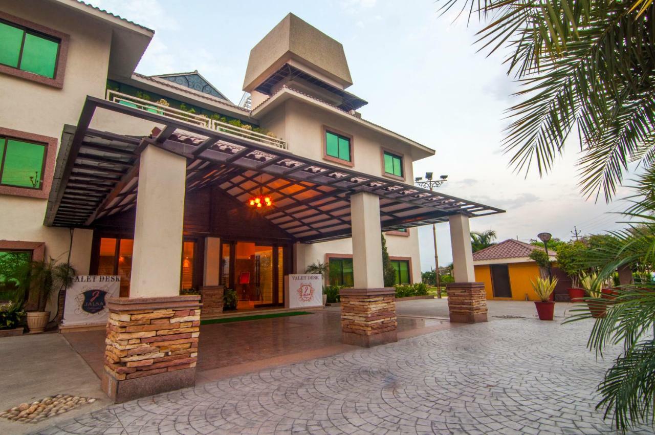 Jalsa Resort Indore Eksteriør bilde