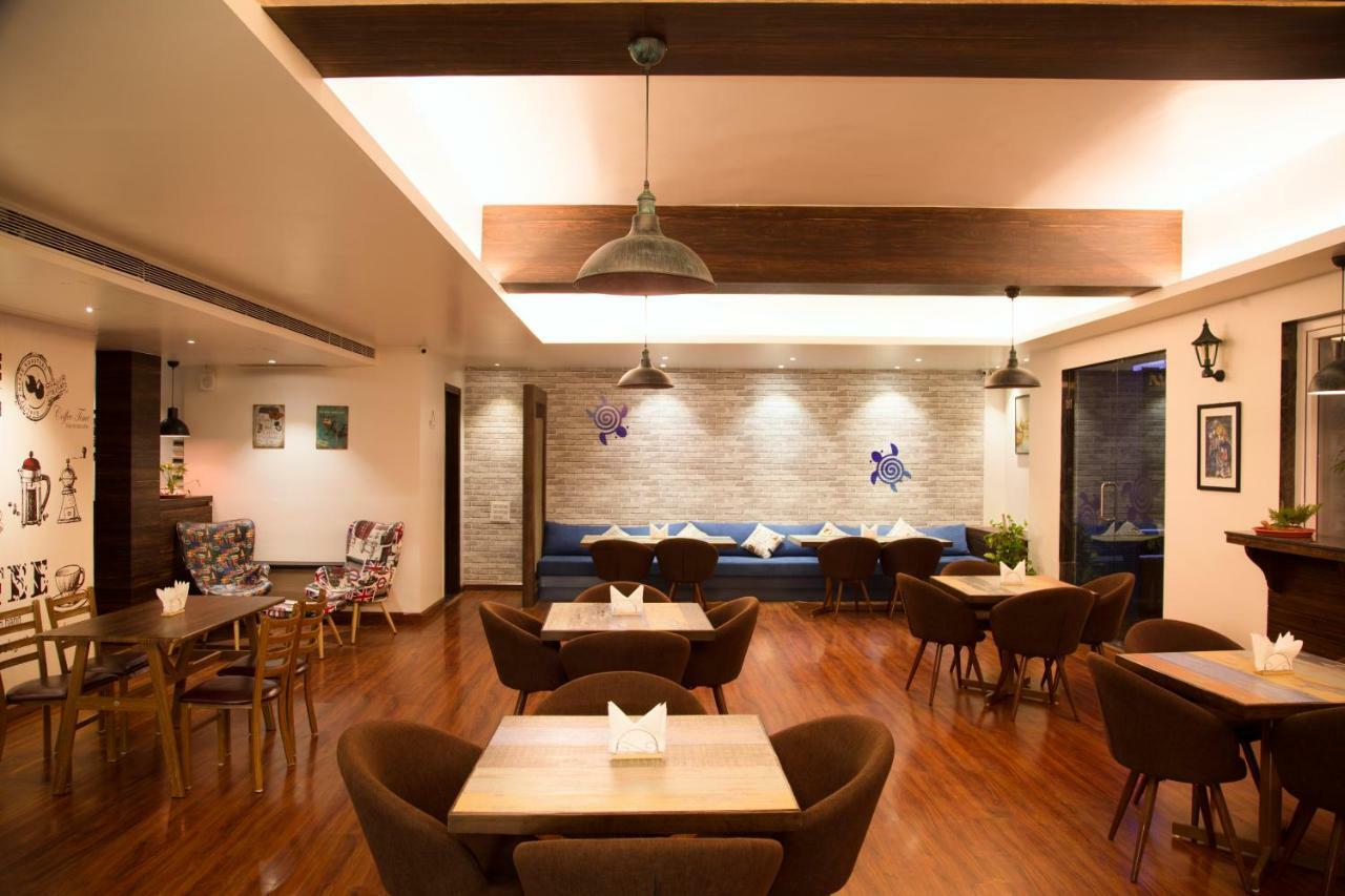 Jalsa Resort Indore Eksteriør bilde