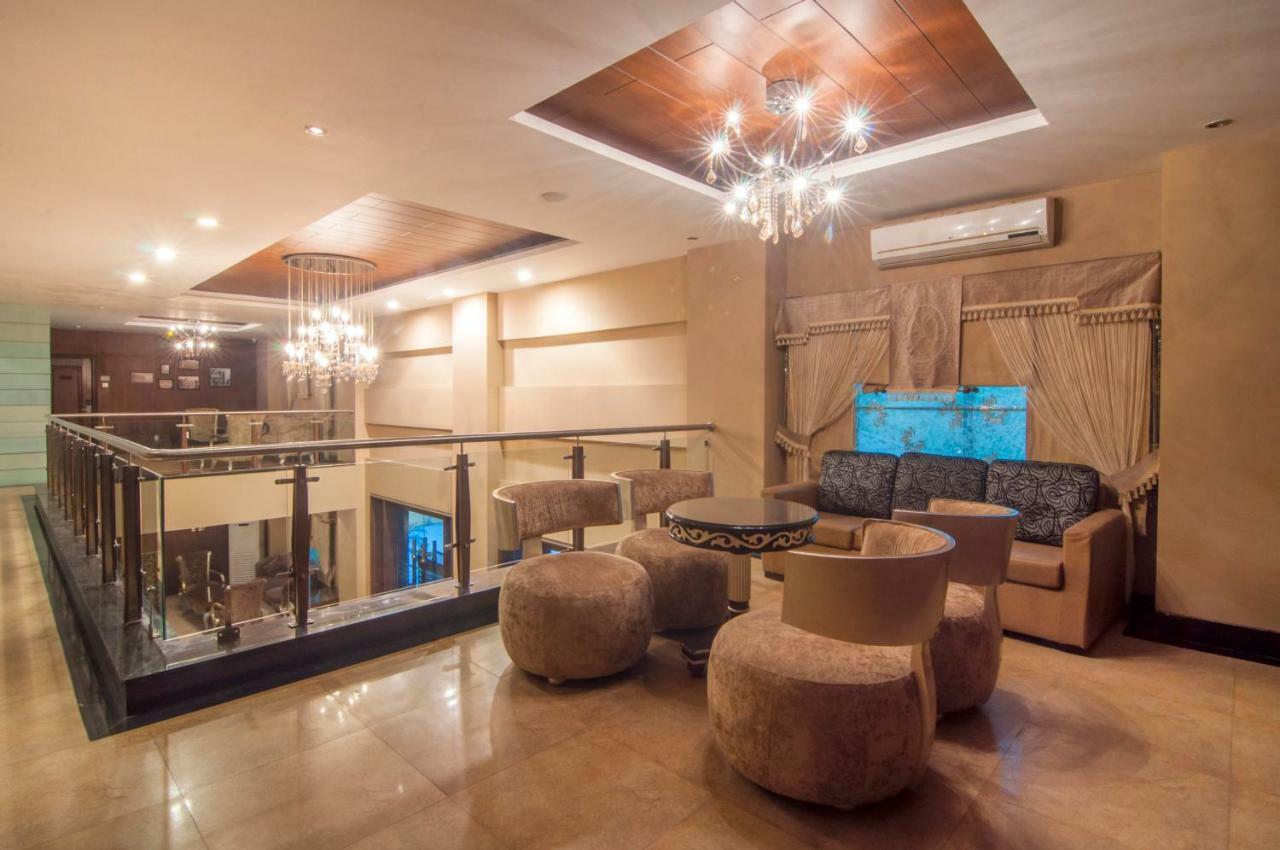 Jalsa Resort Indore Eksteriør bilde