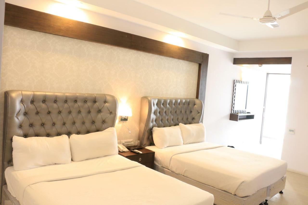Jalsa Resort Indore Eksteriør bilde