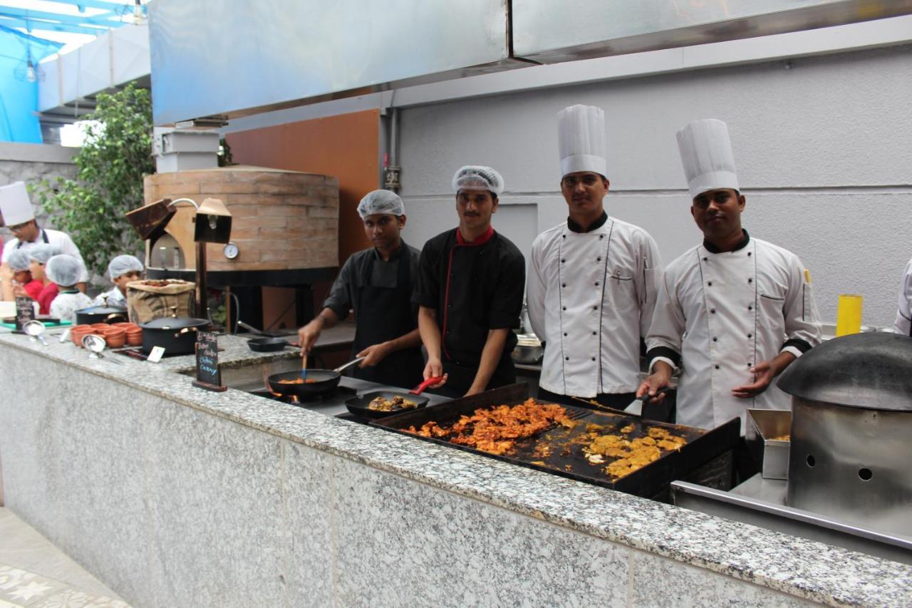 Jalsa Resort Indore Eksteriør bilde